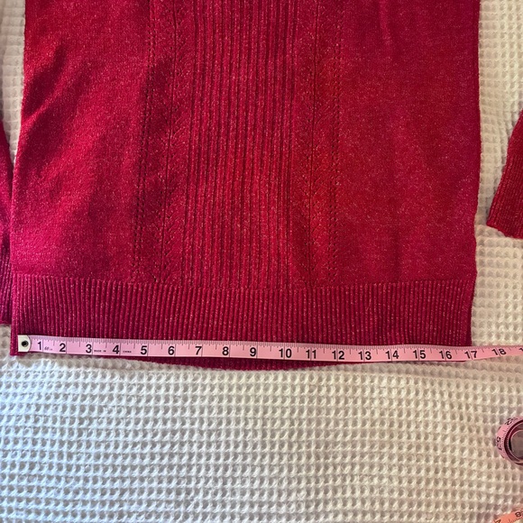Elegant Red Mock Neck Women's Sweater - Picture 4 of 6